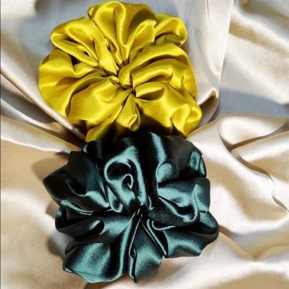 Accessories - Homemade NEW Scrunchies, Jewellery, Accessories